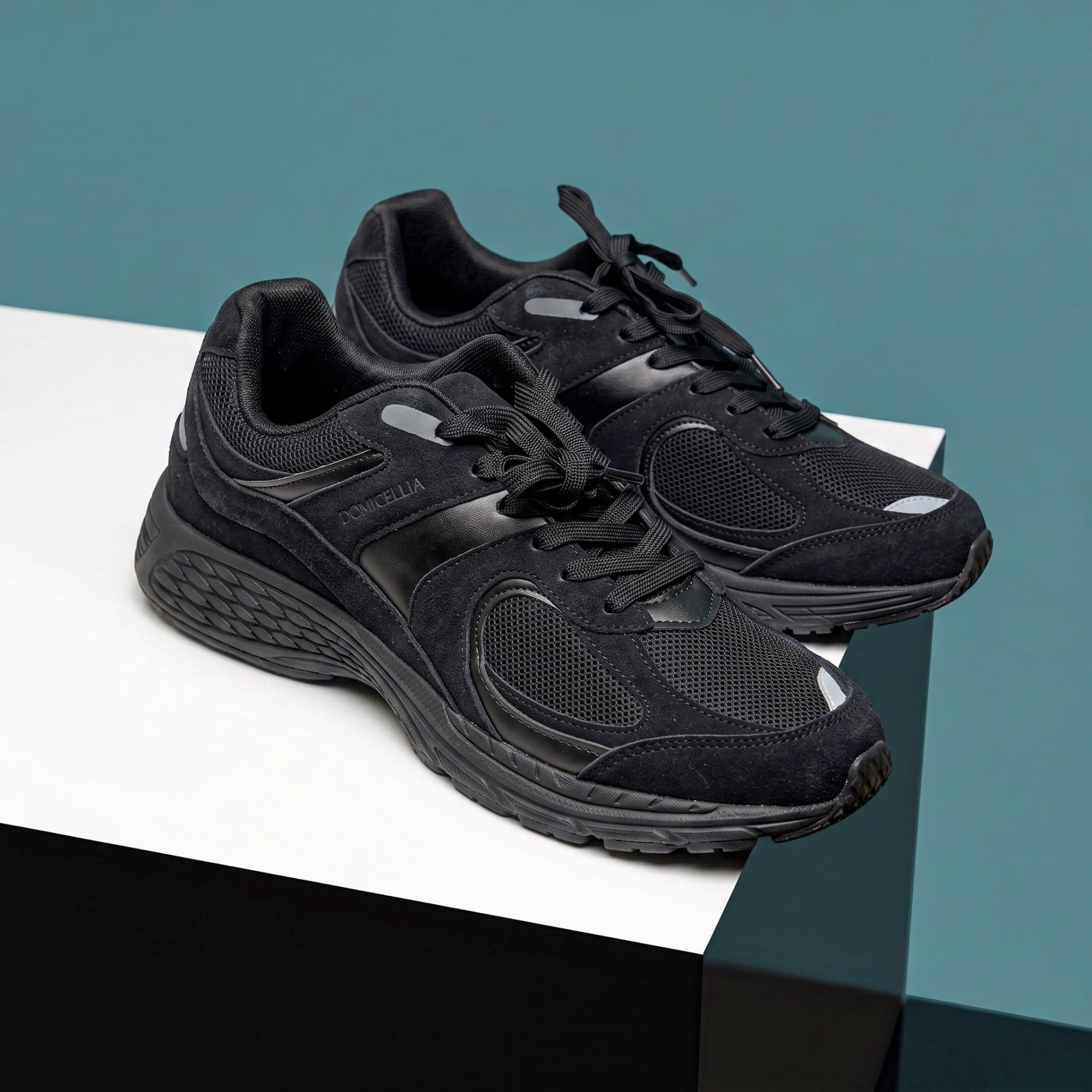 Mens-sneaker-MW00009